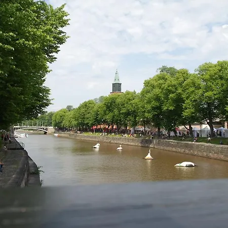 Cozy Near Cathedral Church *