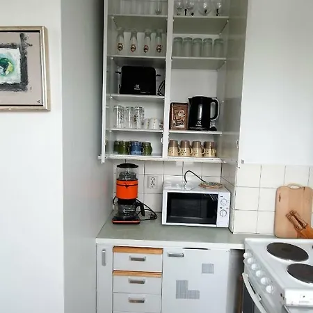 Cozy Near Cathedral Church Apartament