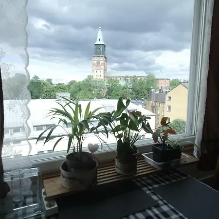 Cozy Near Cathedral Church Daire Turku