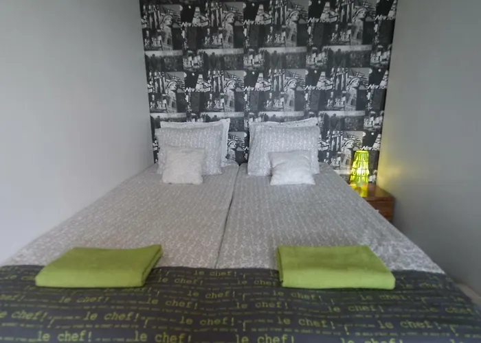 Cozy Near Cathedral Church *